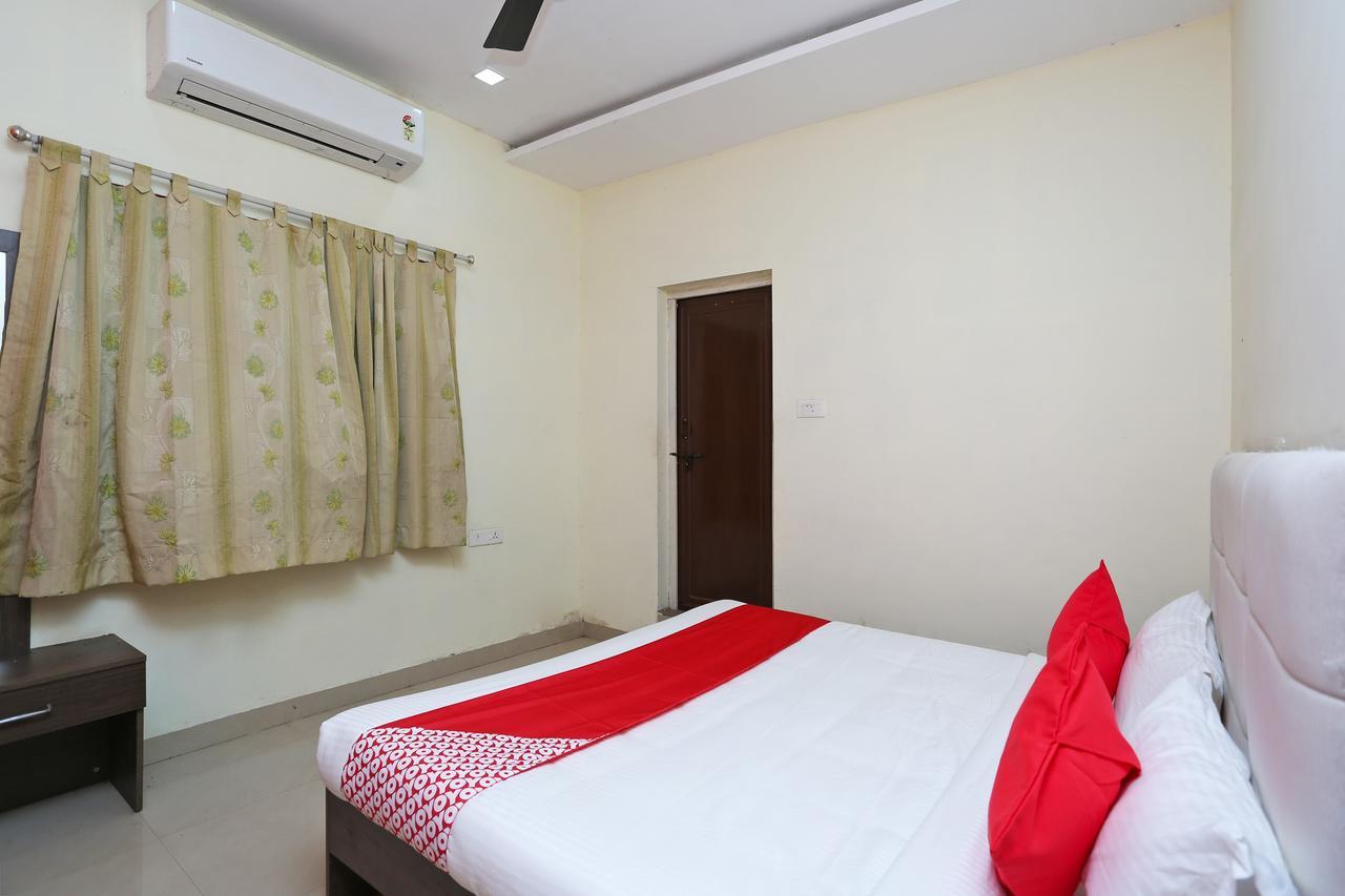 โอโย 14354 อมร แมริเอจ พาเลซ Hotel Dharmpura ภายนอก รูปภาพ