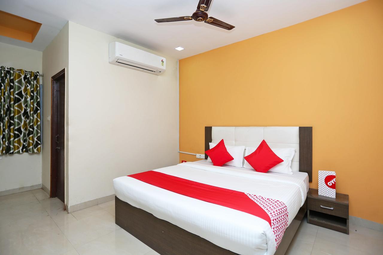 โอโย 14354 อมร แมริเอจ พาเลซ Hotel Dharmpura ภายนอก รูปภาพ