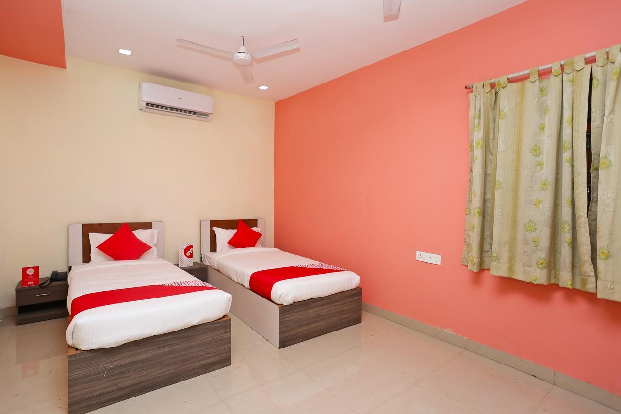 โอโย 14354 อมร แมริเอจ พาเลซ Hotel Dharmpura ภายนอก รูปภาพ