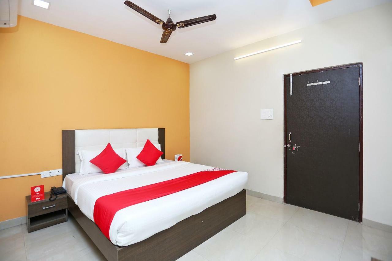 โอโย 14354 อมร แมริเอจ พาเลซ Hotel Dharmpura ภายนอก รูปภาพ
